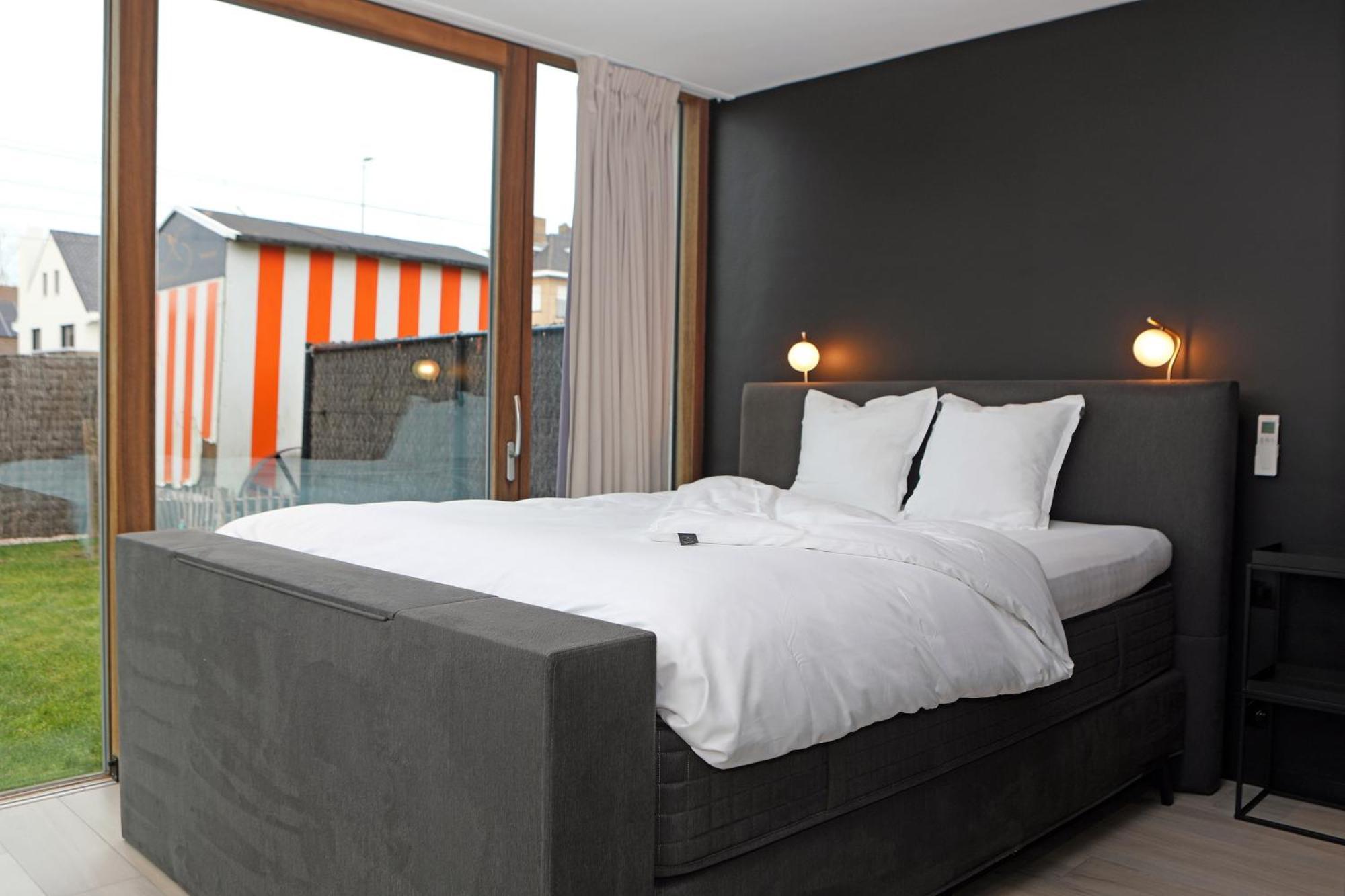 Per Sea Bed & Breakfast Koksijde Bagian luar foto